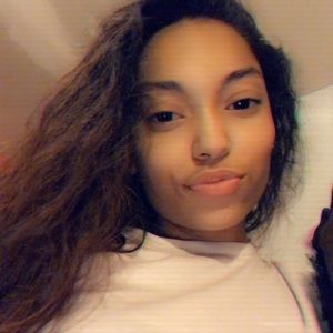 Meet your Posher, Sky